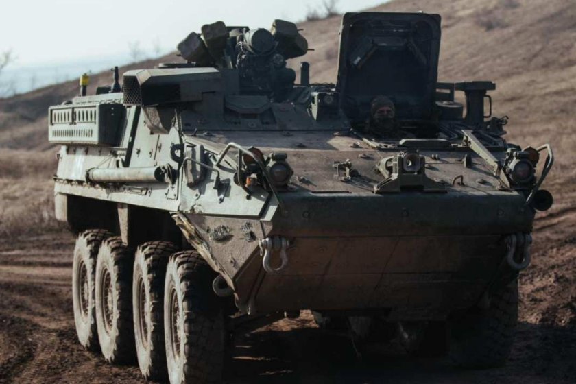 Stryker боевая бронированная машина