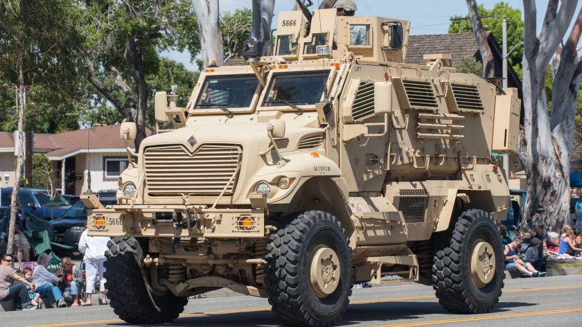 Бронеавтомобили MRAP "MAXXPRO"