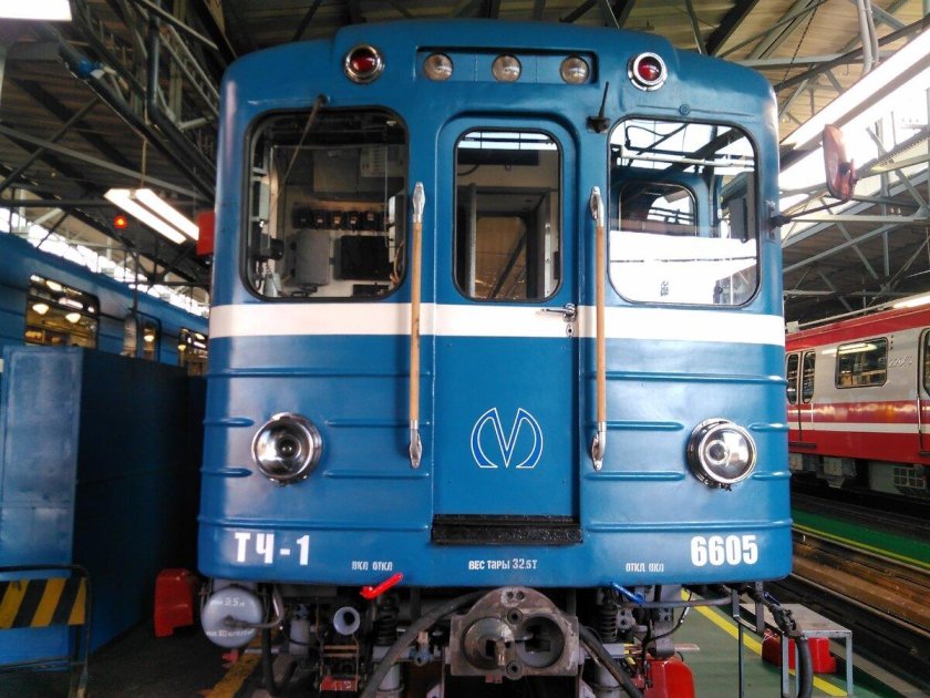 Вагон метро