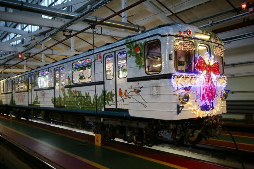 Московский метрополитен еж3