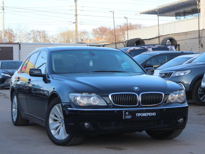 Бмв 7 серии 2002