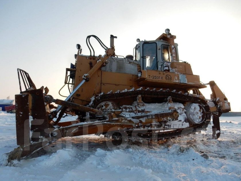 Бульдозер т-35.01