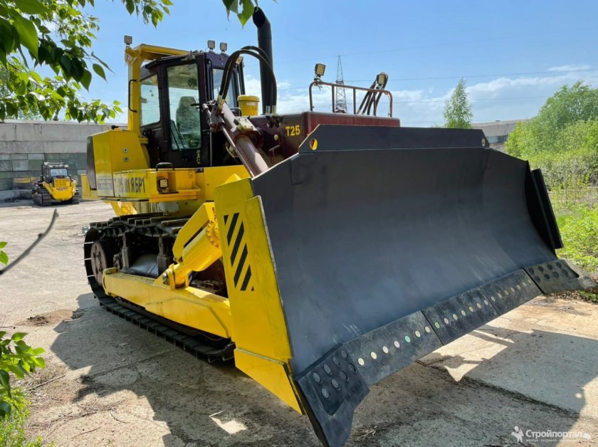 Бульдозер четра т-15.01 ябр-1