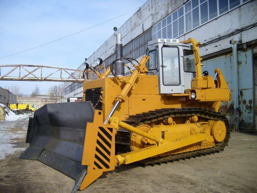 Бульдозер ЧЕТРА т20