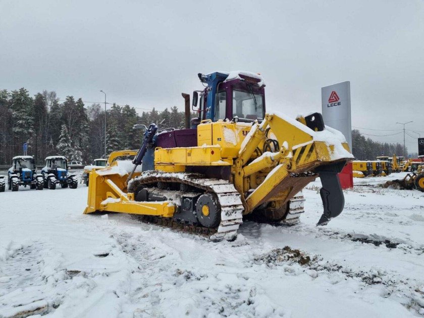 Бульдозер четра т11