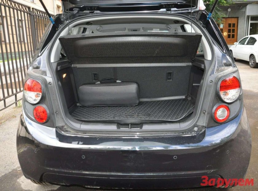 Багажник Шевроле Авео т250 хэтчбек
