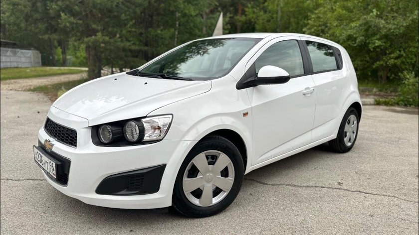 Aveo t300 глянцевый серый