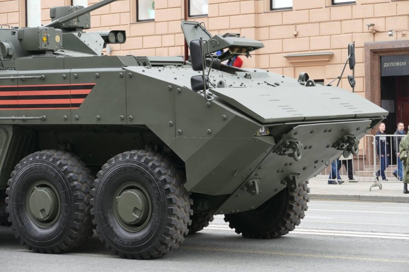 Колесный бронетранспортер