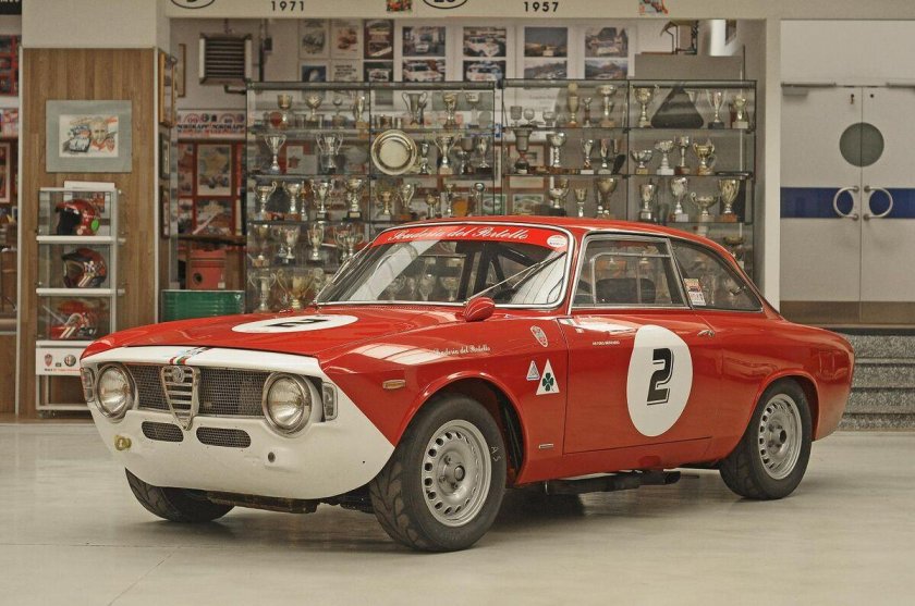 Alfa Romeo 1965