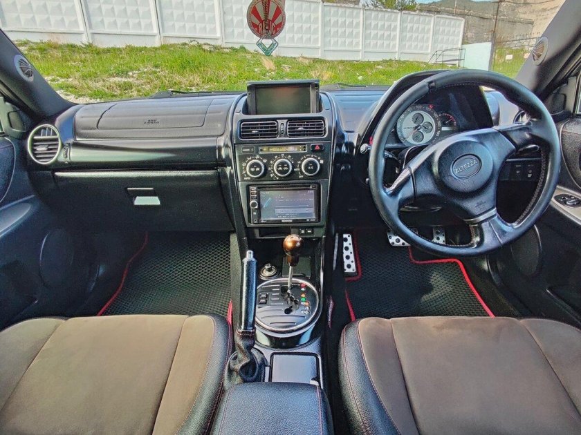 Toyota altezza механика