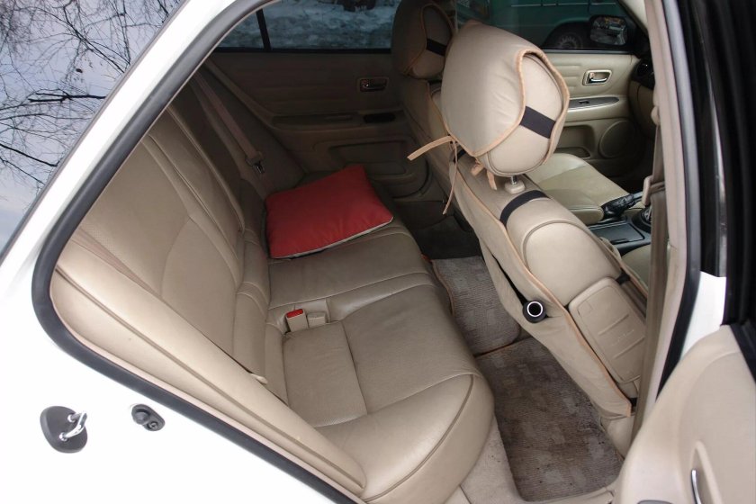 Toyota Altezza салон