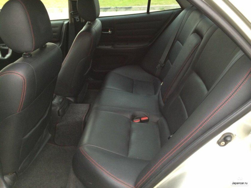 Toyota Altezza 2001 салон