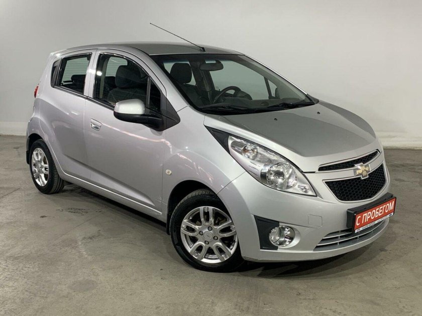 Шевроле Спарк серебристый 2011