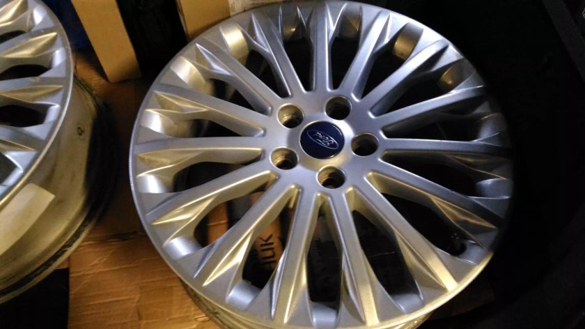 Диски Форд Титаниум r17