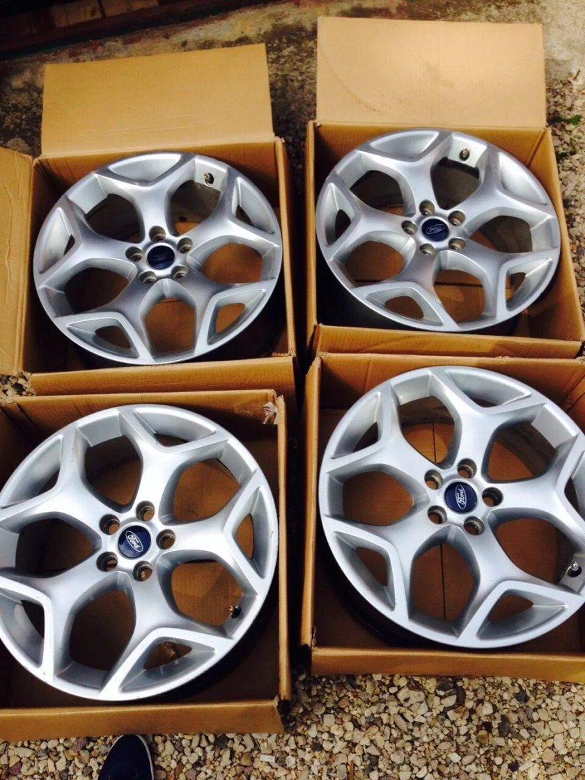 Литье Форд фокус 2 r16