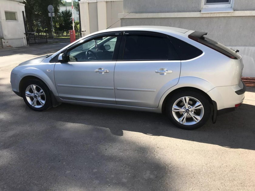 Ford Focus 2 2007 r16