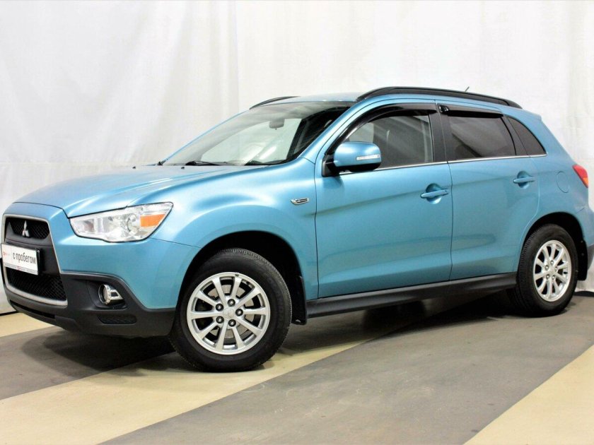 Мицубиси АСХ голубая