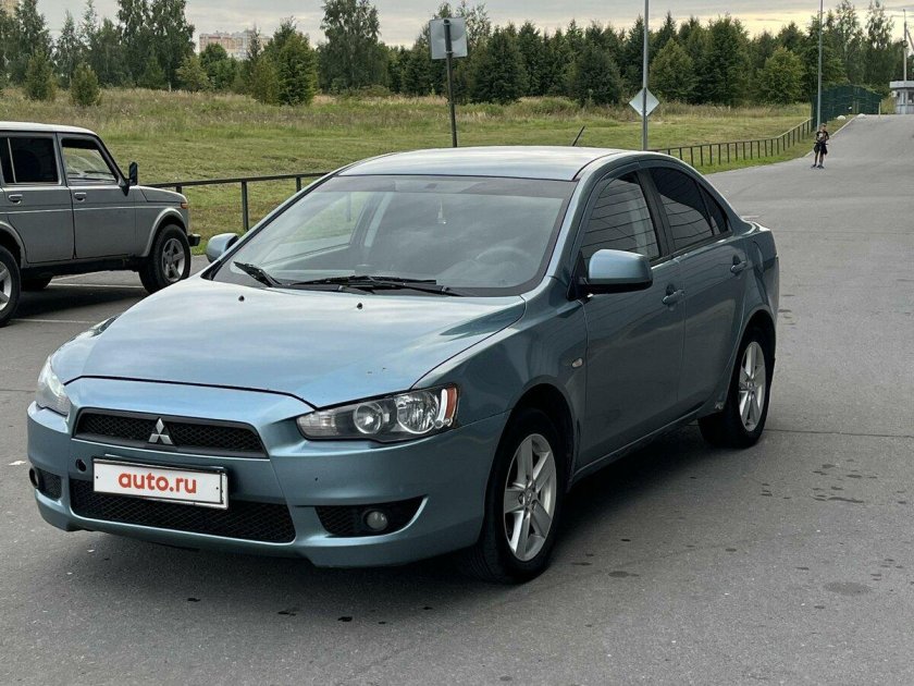 Цвета Mitsubishi