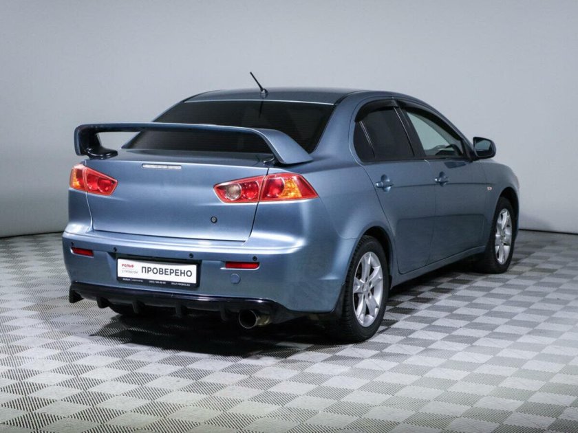 Митсубиси лансер x