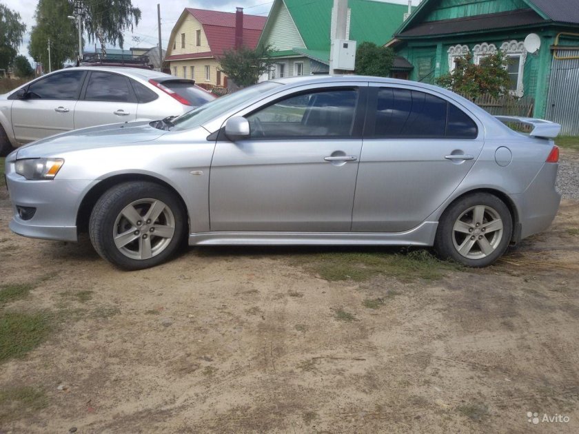 Цвет a31 Apex Silver Mitsubishi