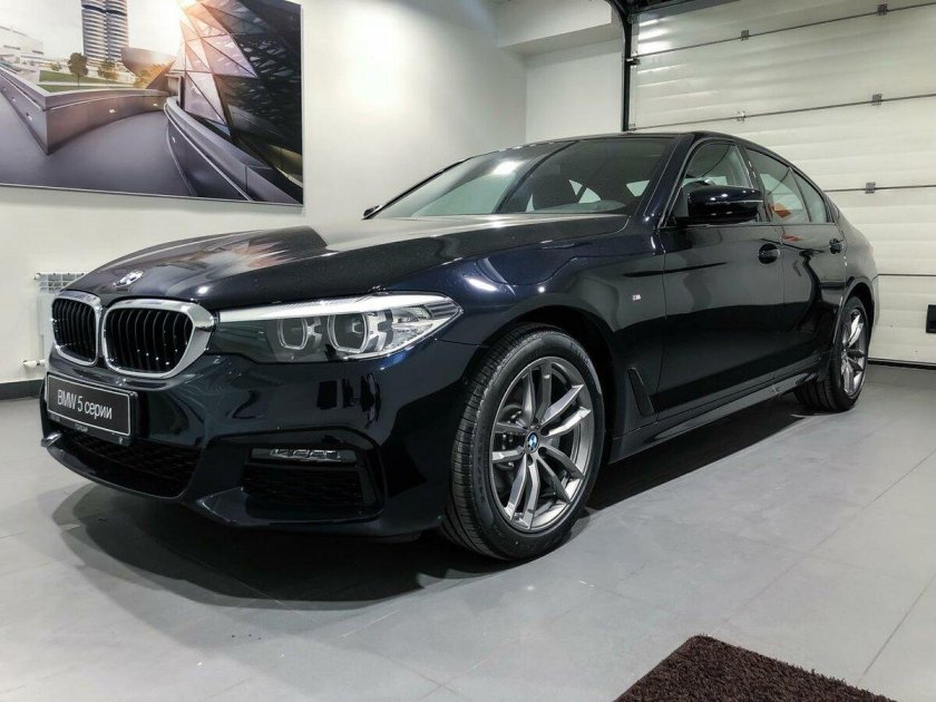 BMW 5 XDRIVE 2019