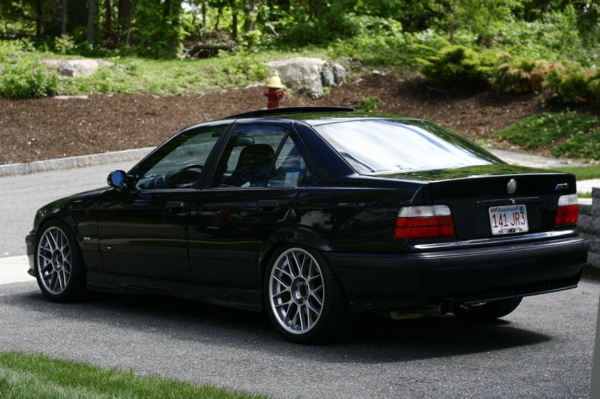 BMW e36 sedan