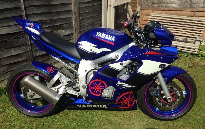 Yamaha r6 2000