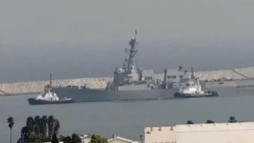 Турецкий эсминец Муавенет