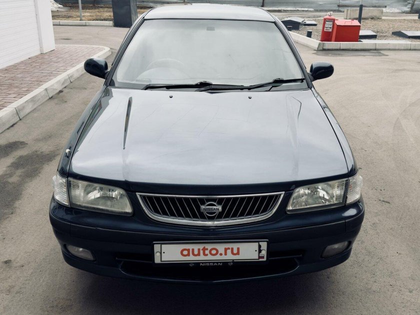 Nissan sunny 1999