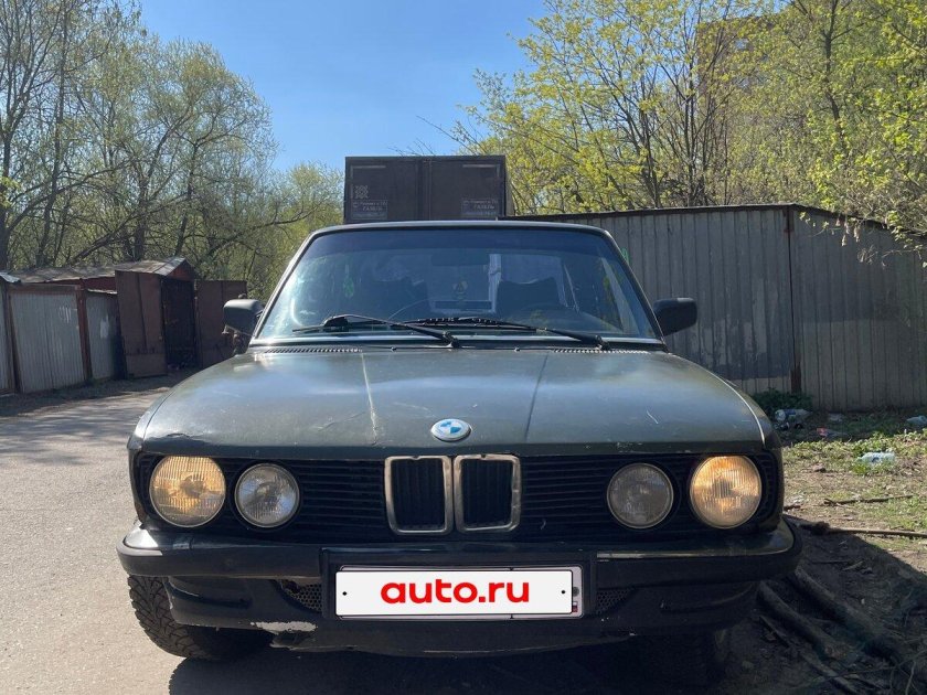 Бмв 520 1982