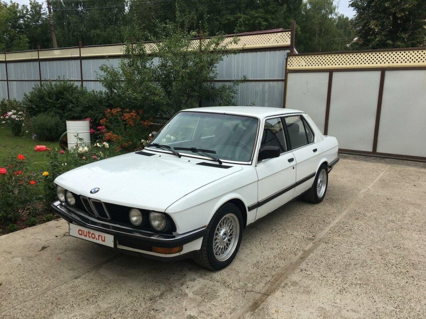 БМВ 518 28