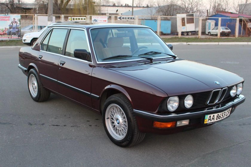 БМВ 525 1985