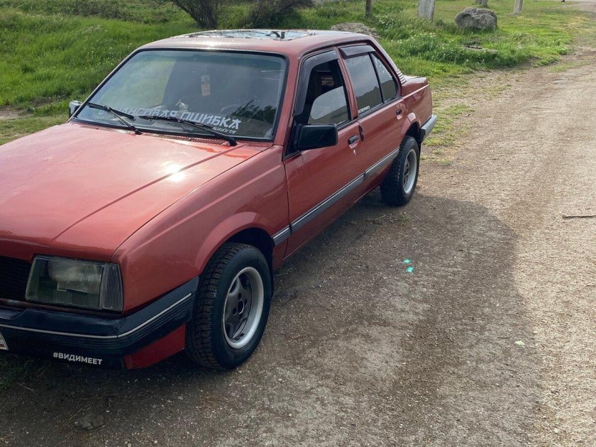 Опель аскона 1988 2 дверка