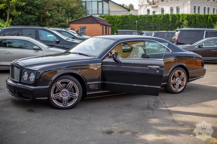 Bentley Brooklands Coupe