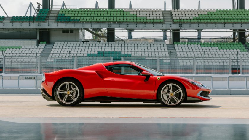 Феррари 296 GTS