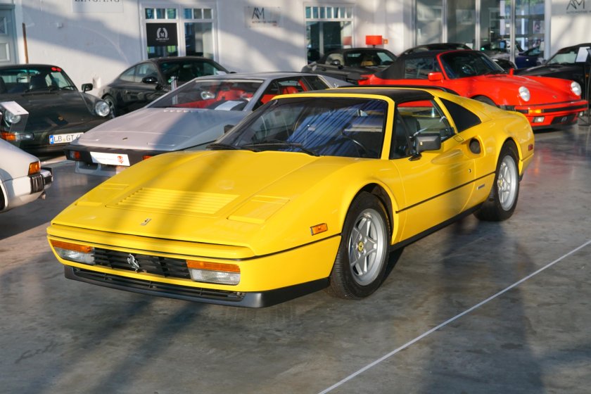Ferrari 328 GTS