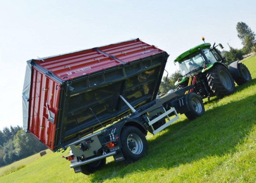 Прицеп тракторный самосвальный Metal-fach т-739 с надставными бортами