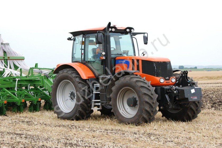 Трактор Террион 5280