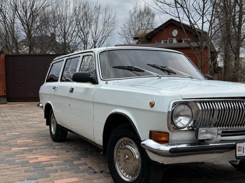 Волга газ 2410 универсал