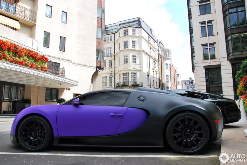 Бугатти Вейрон цвета