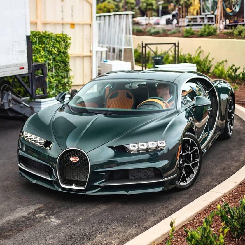 Бугатти ЧИРОН