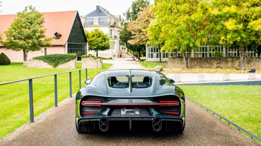 Bugatti Chiron super Sport 300+