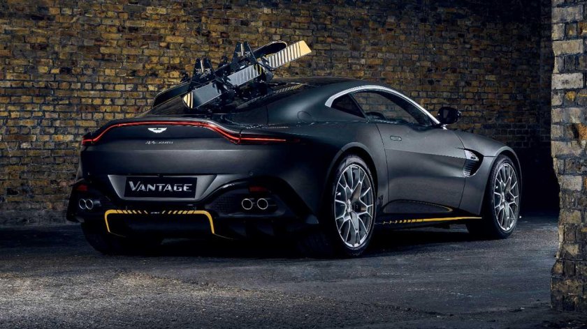 Aston Martin Vantage 2021