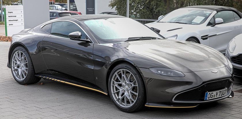 Aston martin vantage 2018