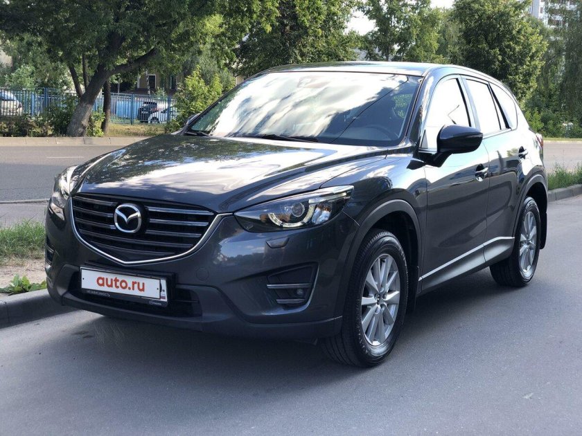 Мазда пятерка