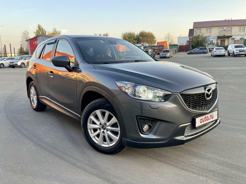 Мазда джип серая