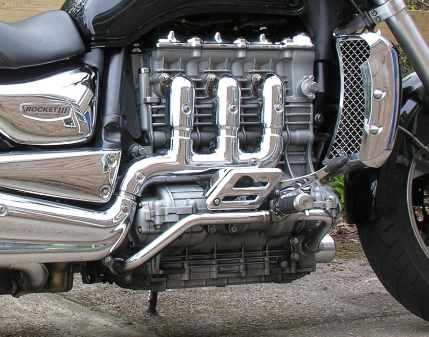 Triumph Rocket 3