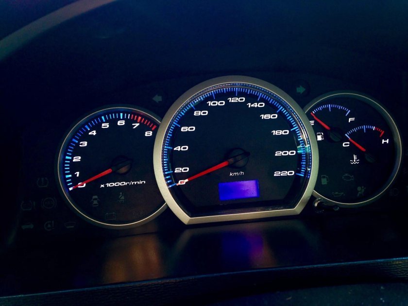 Панель приборов Лачетти седан