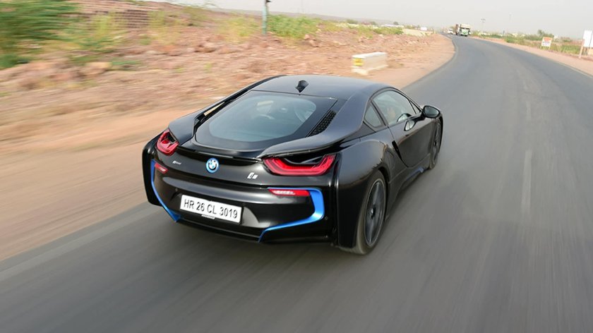 BMW i8
