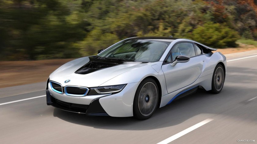 Bmw спорткар i8